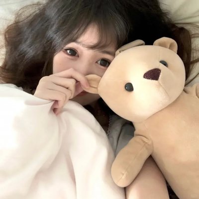 女神的子宫 海报
